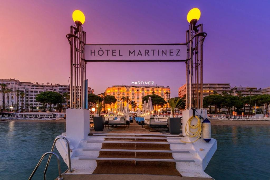 Appartement Luxury With Terrasse And Side Sea View *